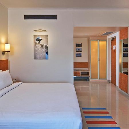 Nirwana Hometel Jaipur- A Sarovar Hotel Exteriör bild