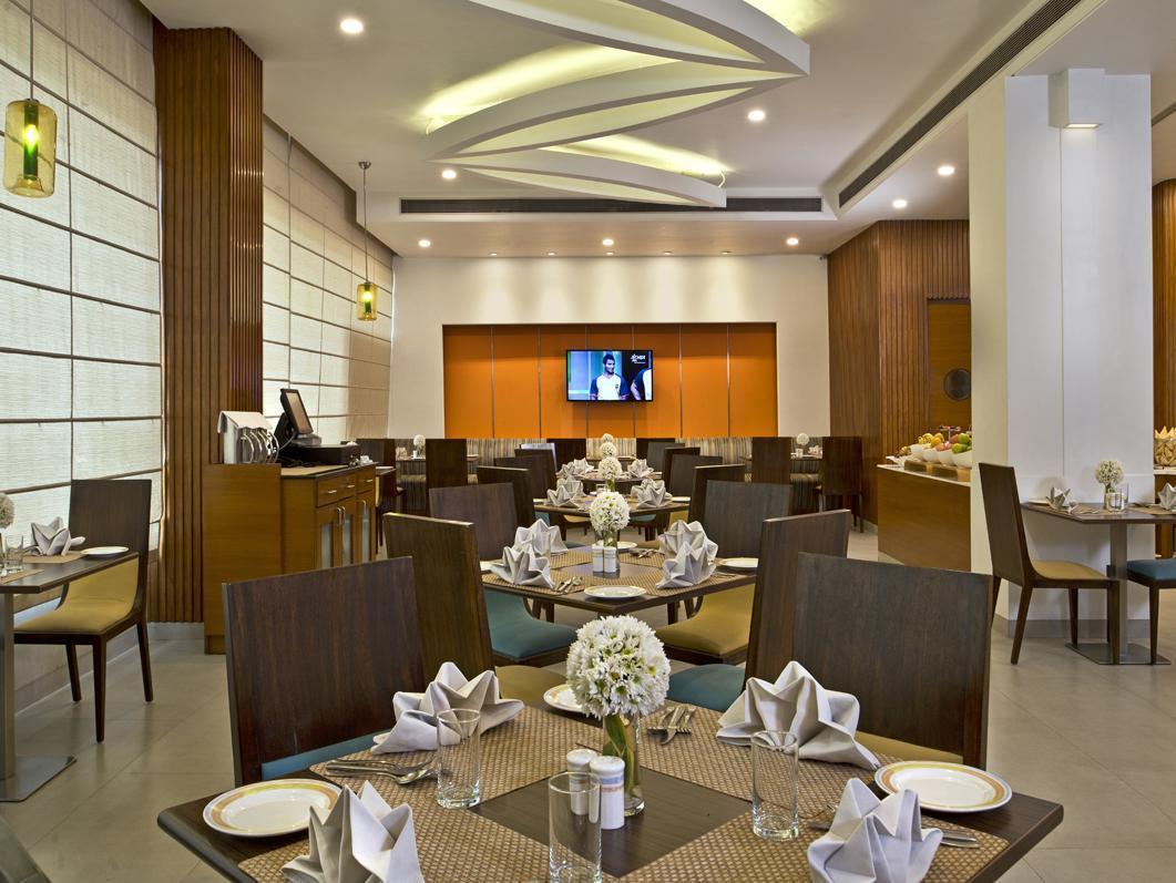 Nirwana Hometel Jaipur- A Sarovar Hotel Exteriör bild