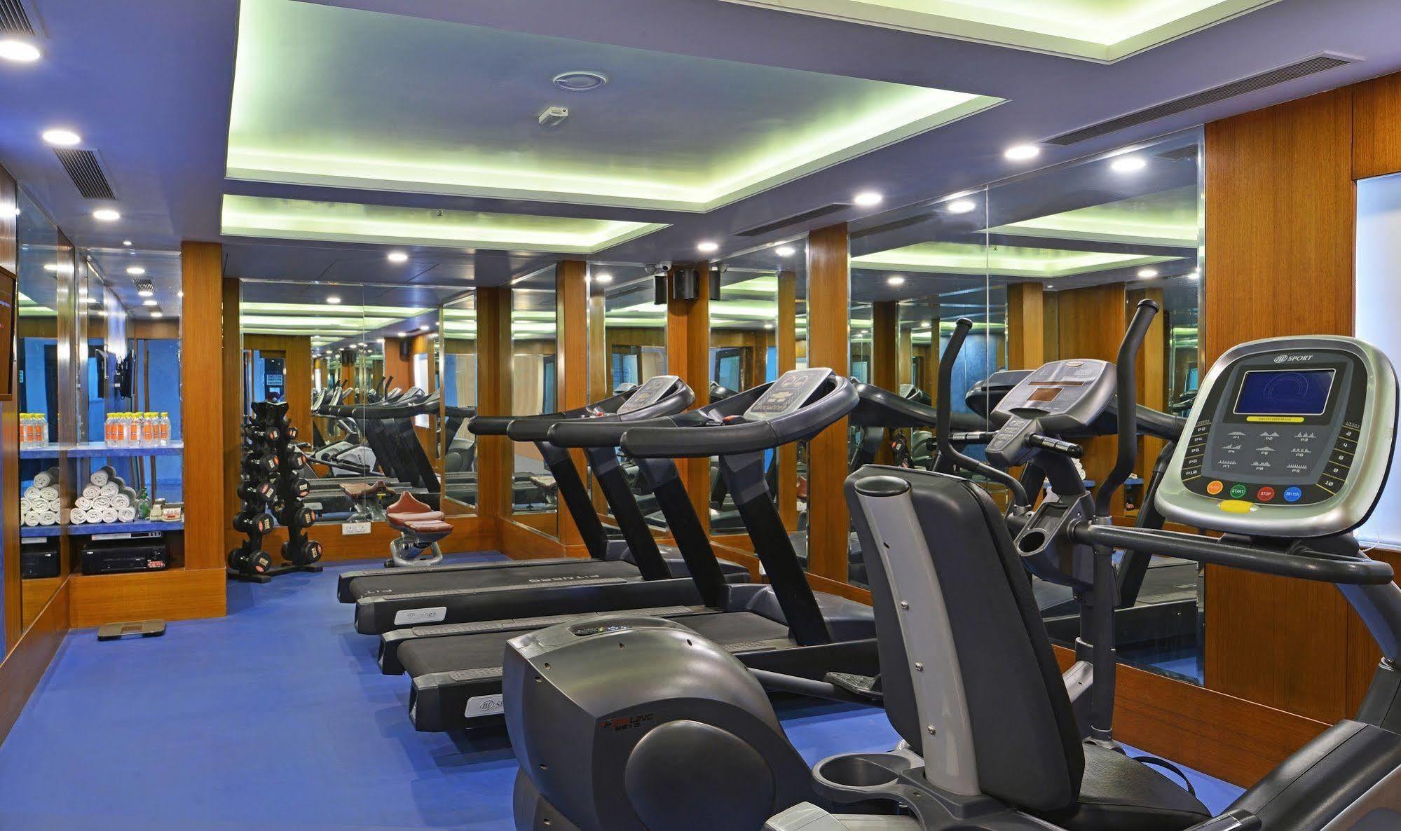 Nirwana Hometel Jaipur- A Sarovar Hotel Exteriör bild