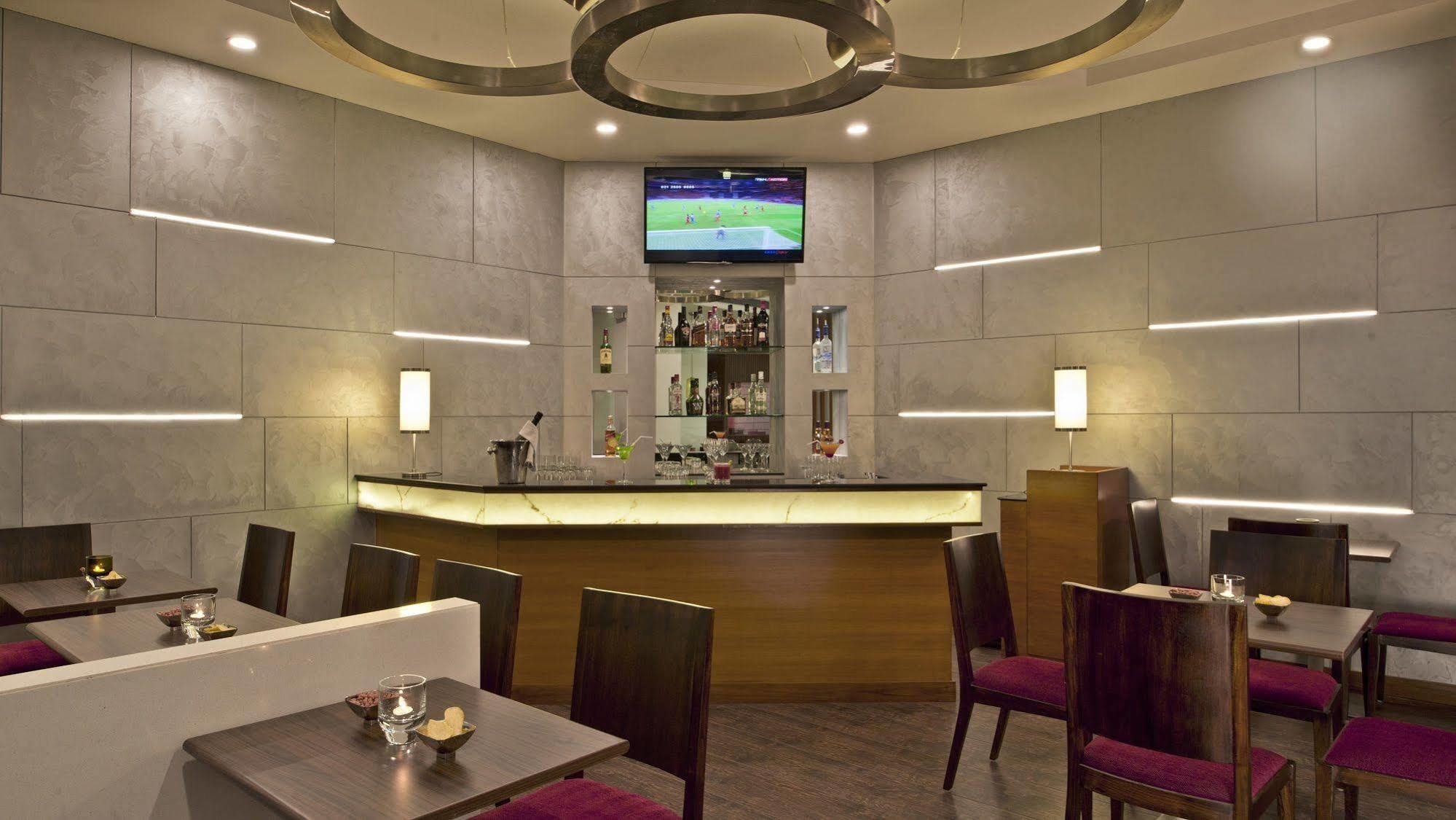Nirwana Hometel Jaipur- A Sarovar Hotel Exteriör bild